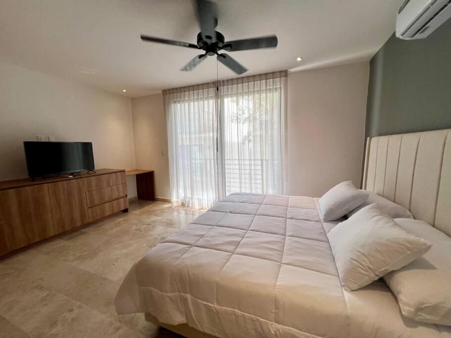 Apartment New P-2, Alberca, Rooftop In Aldea Zama *