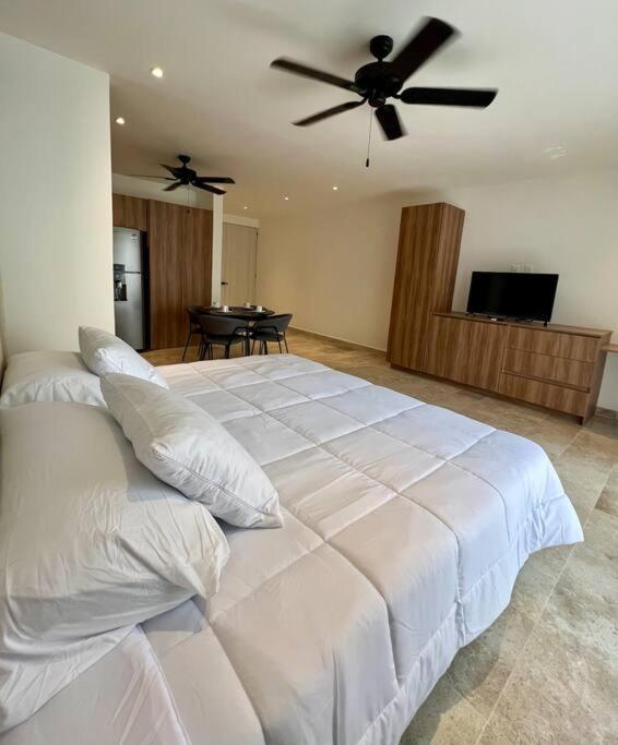 New P-2, Alberca, Rooftop In Aldea Zama Apartment *